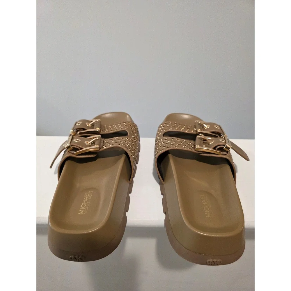 Womens sz 6 B Michael Kors Colby Flat Sandal Tan Leather Studded Platform‎ Slide